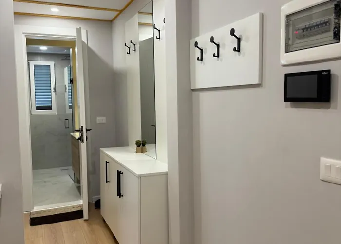 Reja Hamallaj * 德拉克