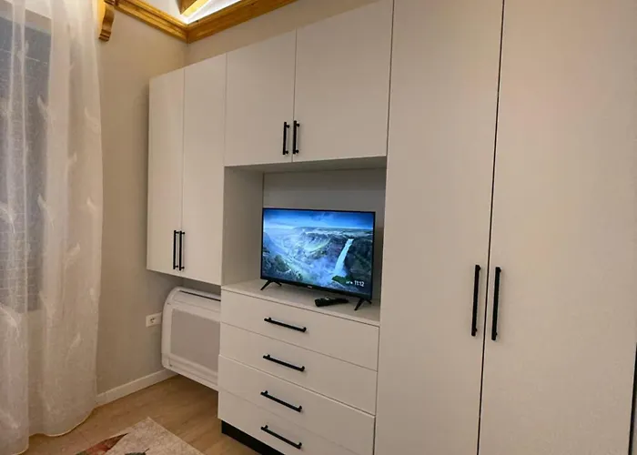 招待所 Reja Hamallaj *