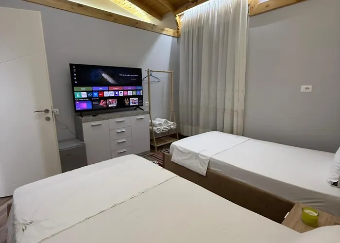 招待所 Reja Hamallaj 德拉克